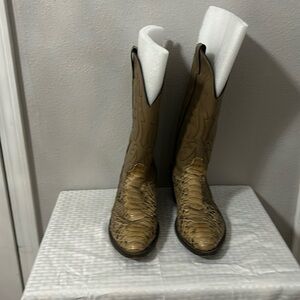Men’s cowboy boots